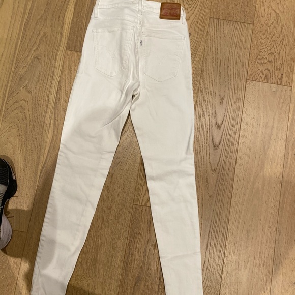 White denim - Picture 2 of 2